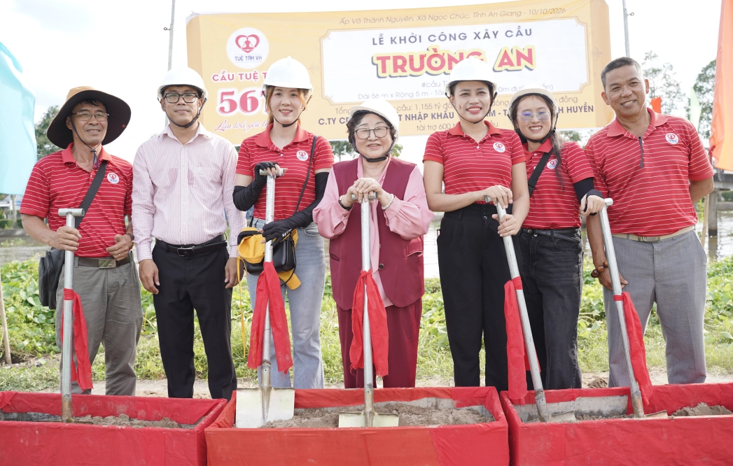 acme-chung-tay-vi-cong-dong-tai-tro-600-trieu-dong-xay-dung-cau-truong-an-tai-an-giang